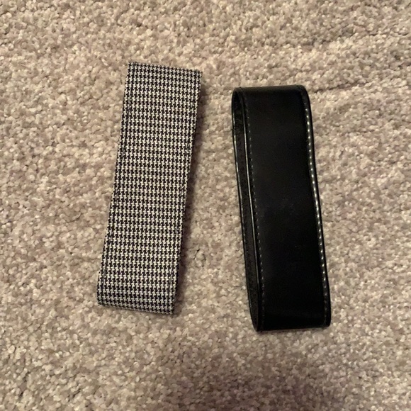 Woman’s wallet - Picture 4 of 4